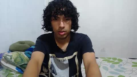 Alexis online show from November 2025 12:21:01 AM