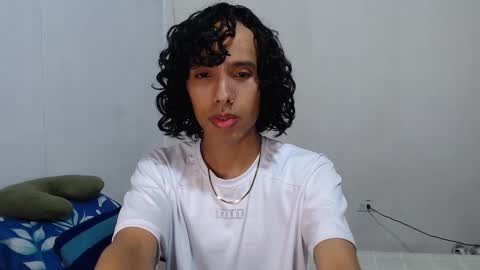 Alexis online show from January 2026 12:42:01 PM