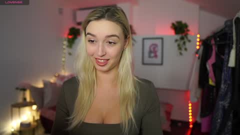 Alexis Texas online show from December 2024 07:22:01 PM