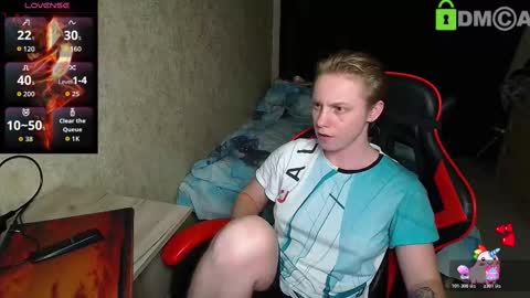 Alexis online show from October 2025 11:31:01 PM