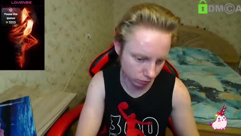 Alexis online show from November 2025 10:03:02 AM