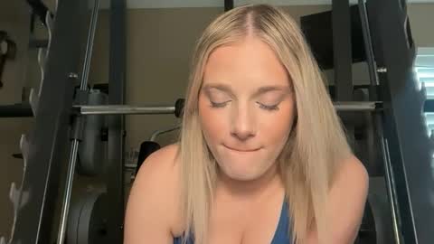 alexispaige06 online show from December 2025 09:09:02 PM