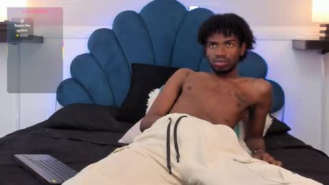 Alex Jaccob online show from October 2025 02:07:01 PM