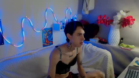 alexnaughty14 online show from October 2025 09:17:04 AM