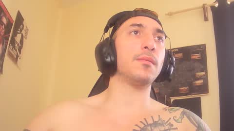 Alexxx online show from October 2025 06:36:01 PM