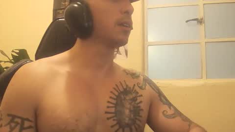 Snapshot of alexopenmind21 chatting on May 2026 01:25:02 AM Alexxx online show from May 2026 01:25:02 AM