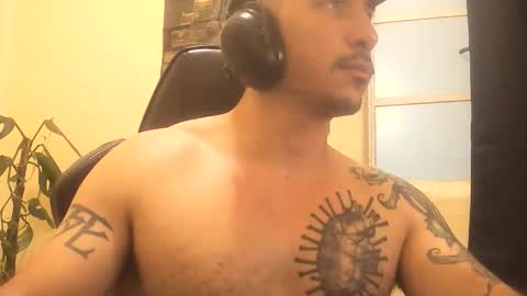 Snapshot of alexopenmind21 chatting on June 2026 01:55:02 AM Alexxx online show from June 2026 01:55:02 AM
