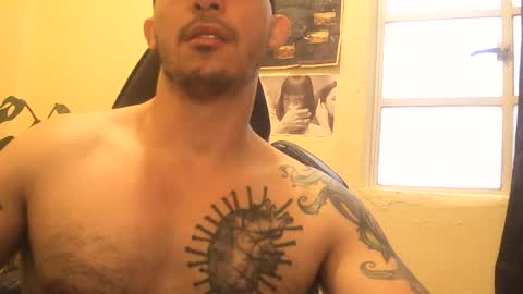 Snapshot of alexopenmind21 chatting on June 2026 01:04:01 AM Alexxx online show from June 2026 01:04:01 AM