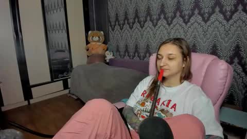 Snapshot of alexracc00n chatting on January 2025 04:15:02 AM Alex online show from January 2025 04:15:02 AM