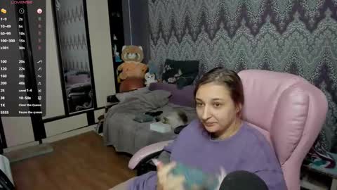 Snapshot of alexracc00n chatting on February 2025 05:16:01 PM Alex online show from February 2025 05:16:01 PM