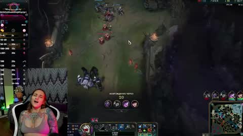 Snapshot of alexracc00n chatting on October 2025 04:41:01 PM Alex online show from October 2025 04:41:01 PM