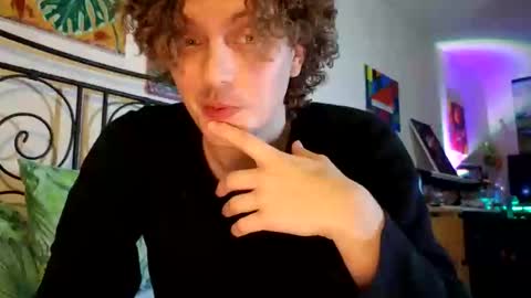 Alex online show from January 2025 09:36:02 PM