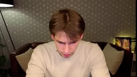 Snapshot of alexs_771 chatting on October 2025 12:17:02 PM Dennis online show from October 2025 12:17:02 PM