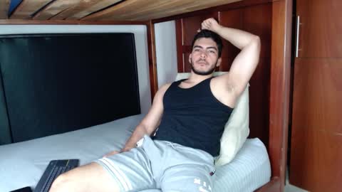 alexsb1998 online show from September 2025 06:41:02 PM