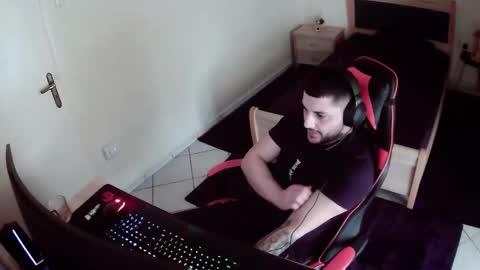 Snapshot of alexthepro00 chatting on January 2026 02:10:01 PM alexthepro00 online show from January 2026 02:10:01 PM