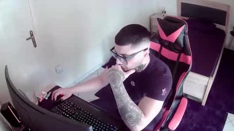 Snapshot of alexthepro00 chatting on February 2026 09:12:02 AM alexthepro00 online show from February 2026 09:12:02 AM