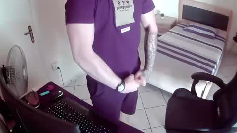 alexthepro00 online show from June 2026 10:52:02 AM