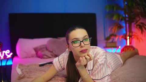 Alexxis Rae online show from November 2025 04:34:01 AM