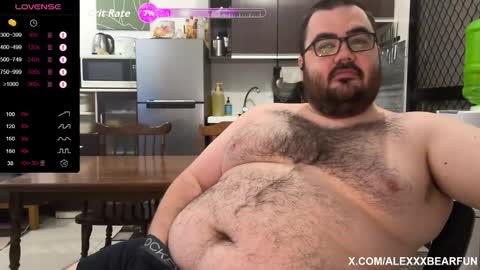 Snapshot of alexxxbear chatting on September 2025 11:48:01 PM alexxxbear online show from September 2025 11:48:01 PM