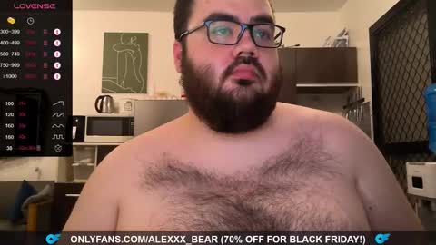 Snapshot of alexxxbear chatting on November 2025 12:13:01 AM alexxxbear online show from November 2025 12:13:01 AM