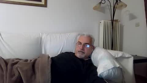 I wanna cum online show from January 2026 12:37:01 AM