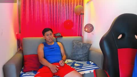 alfon_seb online show from November 2025 06:55:02 PM