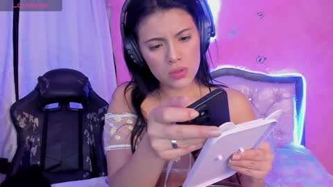 Snapshot of alfresii_rivera chatting on February 2025 04:17:02 AM Carolina Join The Fan Club online show from February 2025 04:17:02 AM