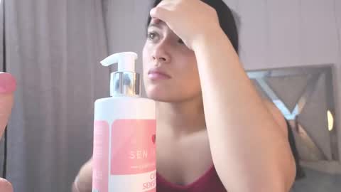 Snapshot of alfresii_rivera chatting on October 2025 11:47:02 PM Carolina Join The Fan Club online show from October 2025 11:47:02 PM