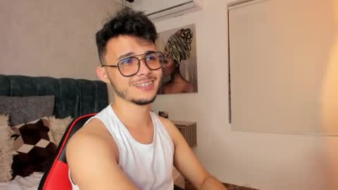 Snapshot of alhan_twink chatting on July 2026 07:36:01 AM ALHAN online show from July 2026 07:36:01 AM