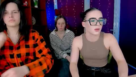 Snapshot of alia_skay chatting on February 2026 07:43:01 PM alia skay online show from February 2026 07:43:01 PM