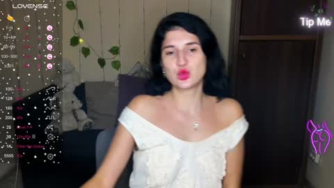 Alianna online show from January 2025 02:58:02 PM