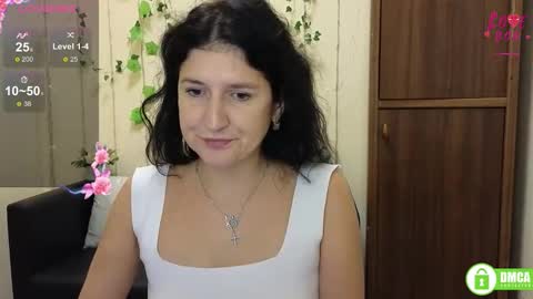 Alianna online show from October 2025 05:27:01 AM