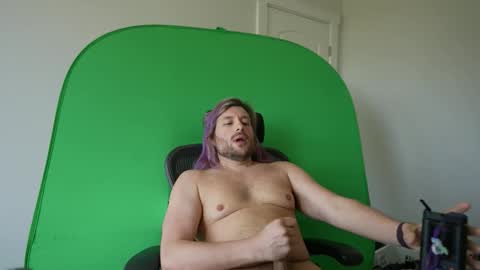 Luke online show from April 2026 07:14:01 PM