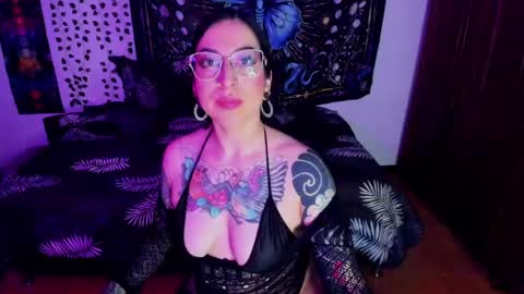 Snapshot of alice666f chatting on May 2026 08:49:02 PM ALiCE ROSE online show from May 2026 08:49:02 PM