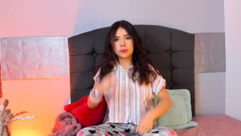  Alice Evans online show from January 2025 09:13:02 AM