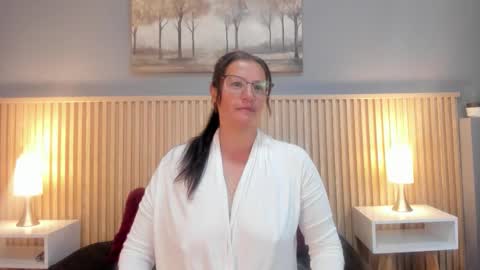 Snapshot of alice_h4rt chatting on October 2025 01:43:02 PM Alice online show from October 2025 01:43:02 PM