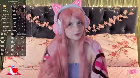 Snapshot of alice_langley chatting on September 2025 12:52:01 PM Alice 3 online show from September 2025 12:52:01 PM