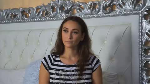 AliceMunro online show from September 2025 03:24:01 PM