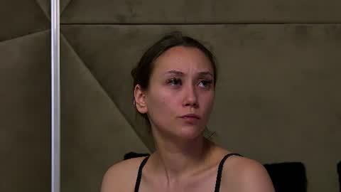 Snapshot of alice_munro chatting on July 2026 09:25:01 AM AliceMunro online show from July 2026 09:25:01 AM
