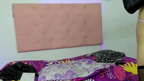 Snapshot of alice_oceans chatting on December 2024 07:27:02 AM Alice Oceans.  online show from December 2024 07:27:02 AM