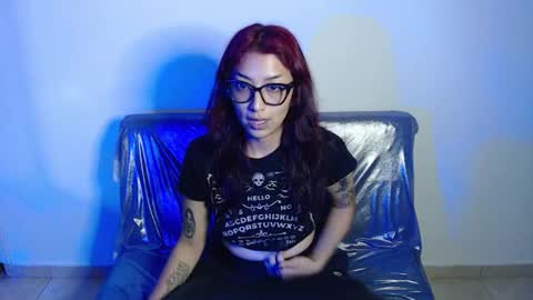      online show from December 2025 12:49:02 AM