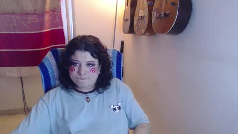 Snapshot of alice_psilocybe_sabina420 chatting on October 2025 05:40:01 AM Alicia Aldara online show from October 2025 05:40:01 AM