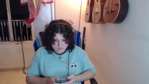 Snapshot of alice_psilocybe_sabina420 chatting on October 2025 04:24:02 AM Alicia Aldara online show from October 2025 04:24:02 AM