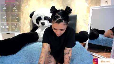 Alice  online show from October 2025 03:47:01 AM