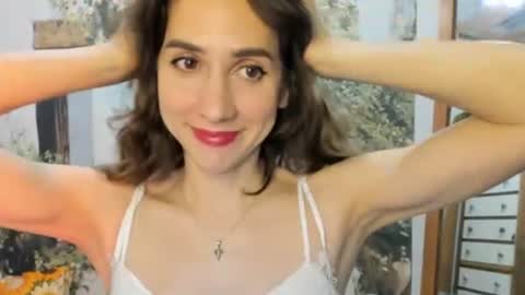Snapshot of alice_sincere chatting on June 2026 09:06:01 PM Alice Love you all online show from June 2026 09:06:01 PM