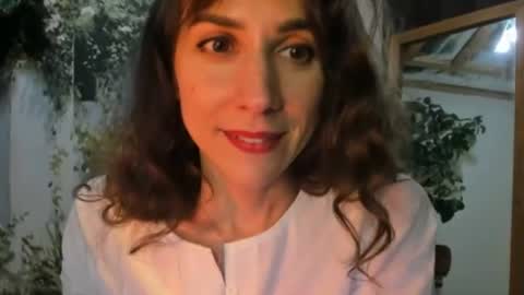 Snapshot of alice_sincere chatting on June 2026 09:13:01 PM Alice Love you all online show from June 2026 09:13:01 PM