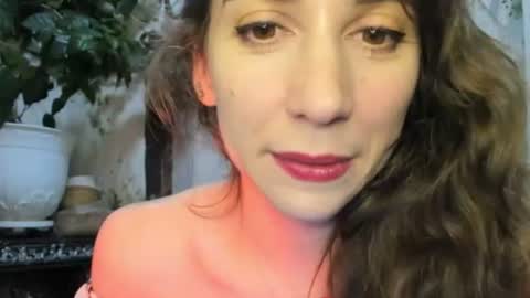 Snapshot of alice_sincere chatting on June 2026 09:10:02 PM Alice Love you all online show from June 2026 09:10:02 PM
