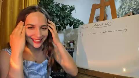 Snapshot of alice_sincere chatting on July 2026 09:13:01 PM Alice Love you all online show from July 2026 09:13:01 PM