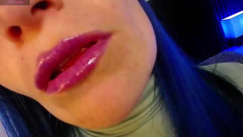 Alice online show from September 2025 07:25:01 PM