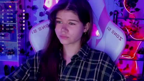 Snapshot of alice_tails chatting on May 2026 07:09:02 PM Alice online show from May 2026 07:09:02 PM